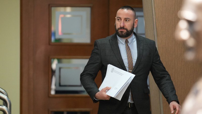 Novosti iz političke bare: Sinoć na listi SDS-a, jutros u PSS-u (Foto)