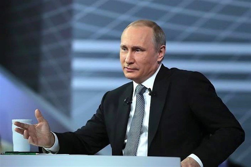 Putin upozorava na granice slobode izražavanja