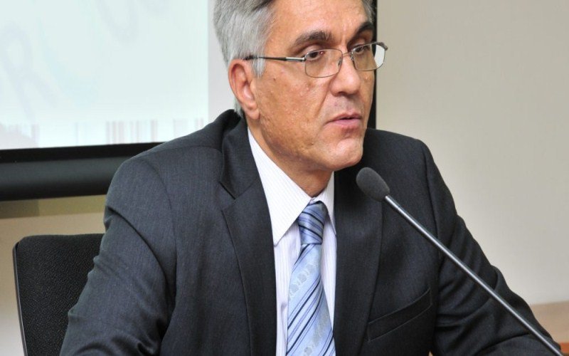 Preminuo Siniša Stanković, generalni sekretar Skupštine Crne Gore