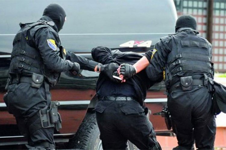 Pretresi zbog droge na 34 lokacije, uhapšene 22 osobe 