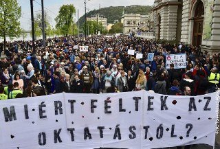 Mađarska, novi protest protiv zatvaranja Sorosovog univerziteta