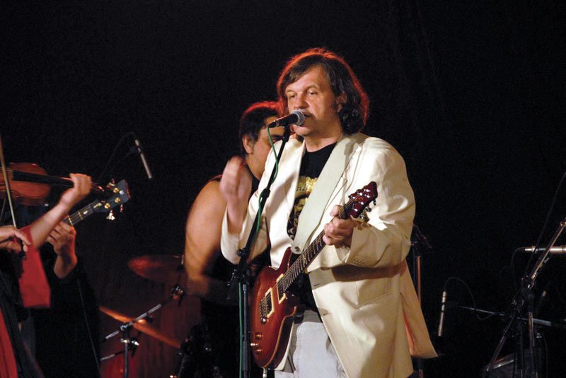 Kusturica i No smoking orkestar održali koncert u Moskvi