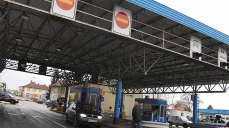 RS:Granični promet putnika veći za 21,3 procenta