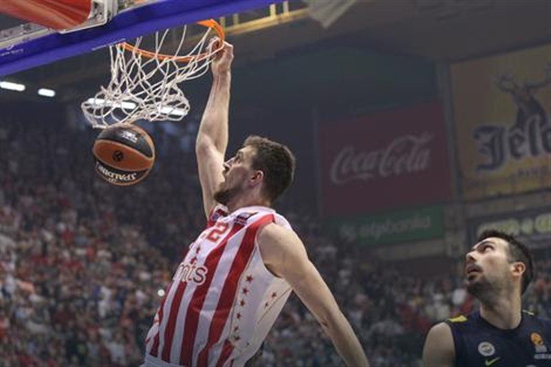 To nije čudo, to je Zvezda Crveno-beli nokautirali i moćni Fenerbahče!