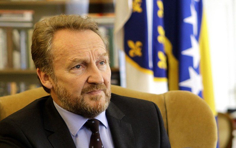 Izetbegović: Vučić skloniji pomirenju od Nikolića