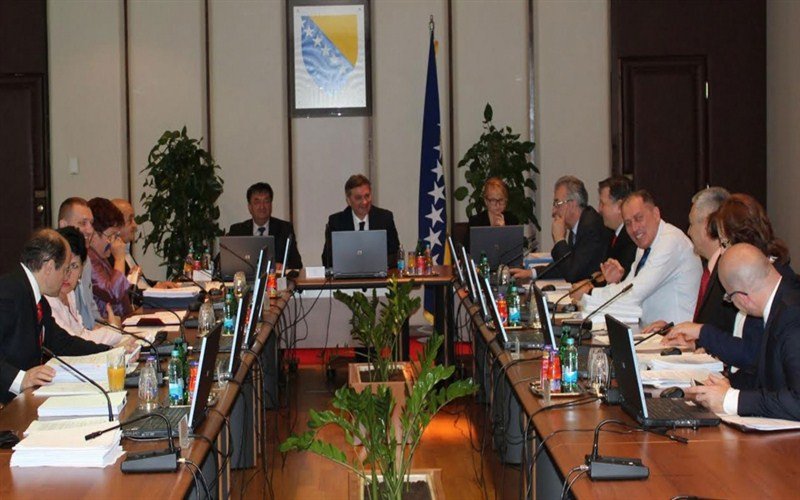 U BiH više od 1.000 funkcionera iznad zakona 