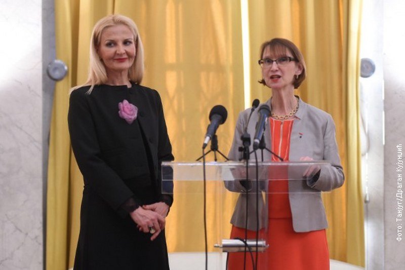 Moro uručila Tanji Miščević francuski orden za zasluge