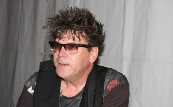 Žera o Merlinu: Pljuje po Srbima, pa onda zarađuje od njih!