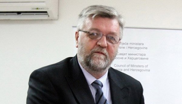 Zastoj i nesprovođenje preporuka za reformu su posledica nedostatka političke volje