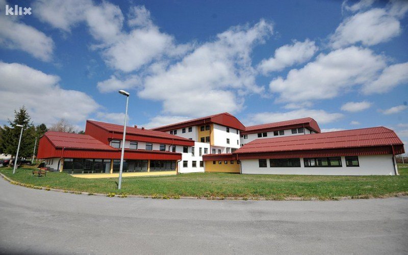 Dvije godine nakon otvaranja Zavod za forenzičku psihijatriju na Sokocu primio prve pacijente