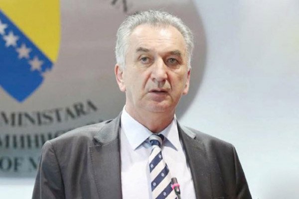  Šarović: SDS i ja ne podržavamo uvođenje sankcija bilo kome u BiH