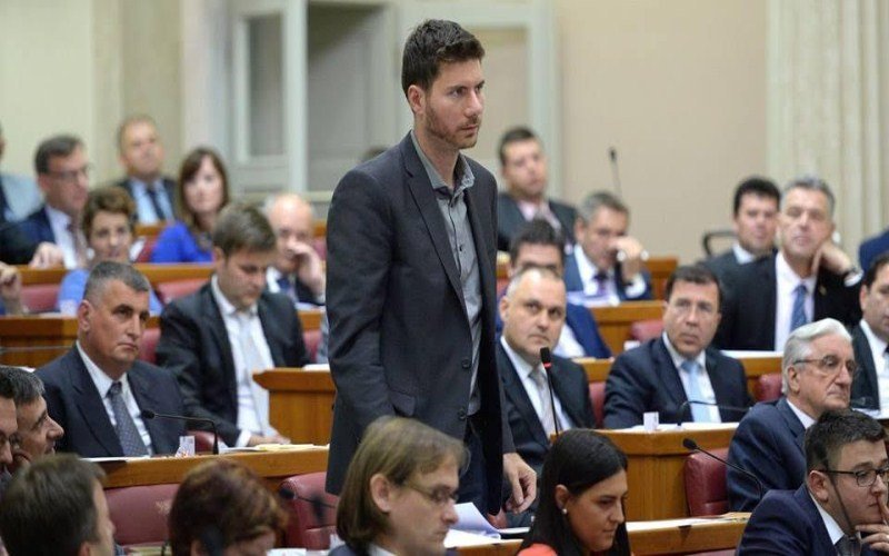 Polemika Pernara i Tuđmanovog sina u Saboru