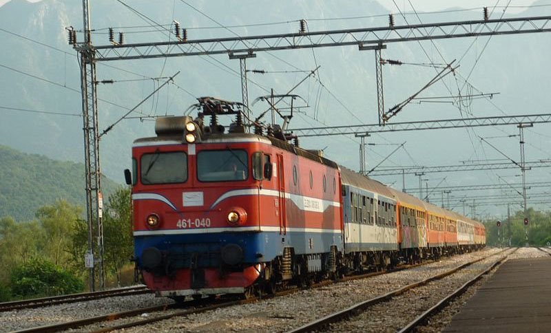Rusija namjerava da do 2021. godine produži Srbiji korišćenje kredita za železnicu