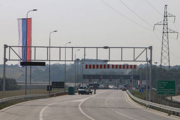 Autoputem "9. januar" besplatno do kraja godine