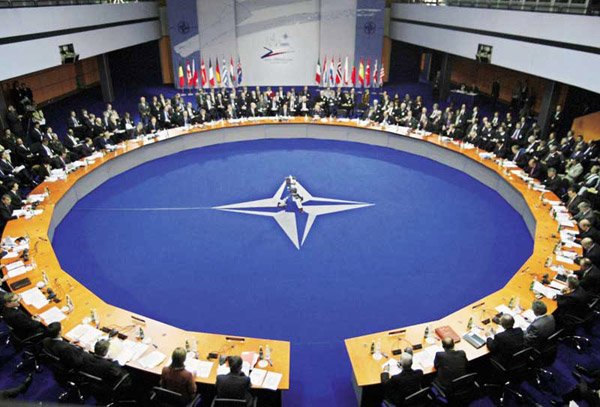 Gotelmer: Crna Gora članica NATO pakta na proljeće naredne godine