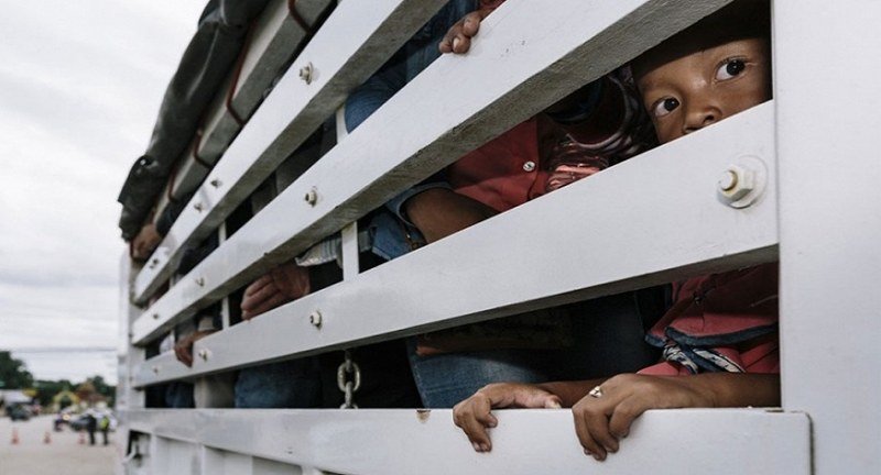 Rumunska policija otkrila 48 migranata u kamionu sa čokoladom