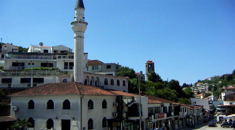 Otvara se škola Kurana u Ulcinju