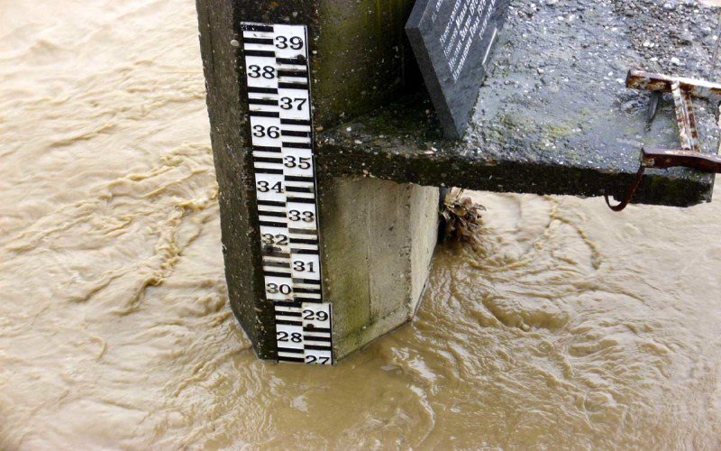 Stanovništvo u strahu: Nagli porast vodostaja Save kod Dubice i Gradiške, potopljene oranice