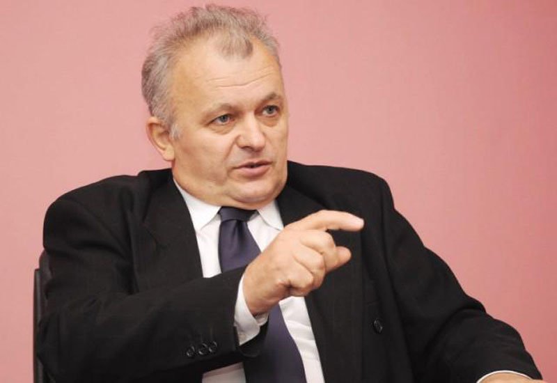 Radomir Nešković: Trčanje za iluzijama