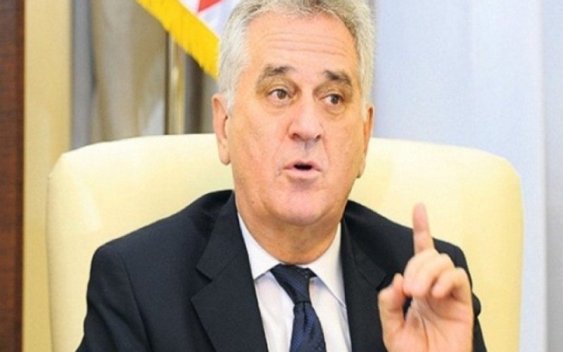  Nikolić: Nećemo dozvoliti EU da nas nišani kroz puškarnicu