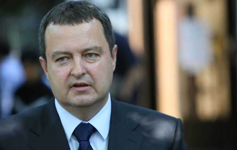 Pakleni plan - Dačić: Albanci nameravaju da zauzmu neku od srpskih ambasada zbog Haradinaja