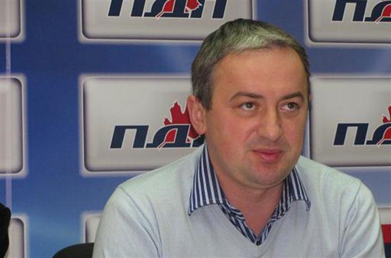 Borenović Incku poslao knjigu Zločini nad Srbima u NDH