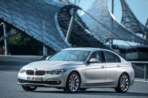 BMW: Do 2020. svi modeli biće elektrifikovani