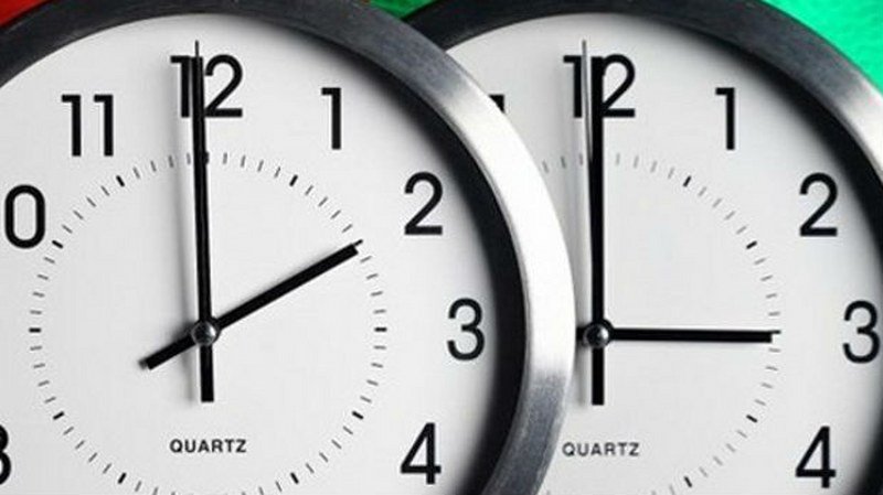 Noćas počinje letnje računanje vremena