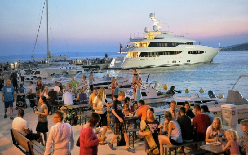 Hrvatsku posetilo 16,6 miliona turista za 11 meseci