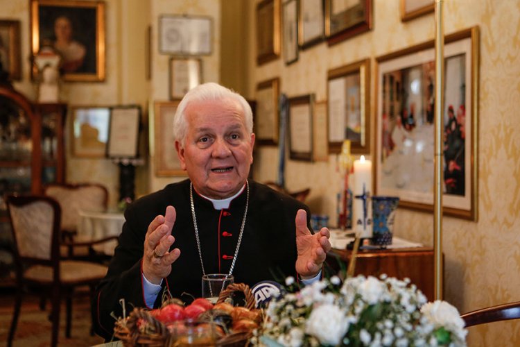 Biskup Komarica: Ako bi bio kao RS, hrvatski entitet bi bio sramota za Hrvate 