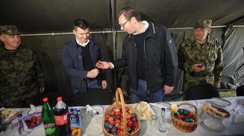 Vučić: Možete da šetate još deset godina, sve dok je mirno