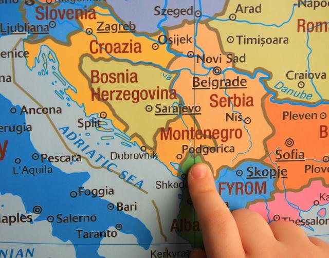 "Politika Zapada je da podeli slovenske narode"