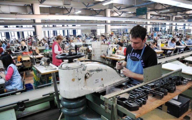 U Republici Srpskoj desezonirana industrijska proizvodnja manja za 2,6 procenata   