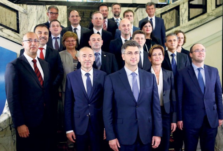 Nova vlada u Zagrebu - prilika za bolje odnose sa Srbijom?