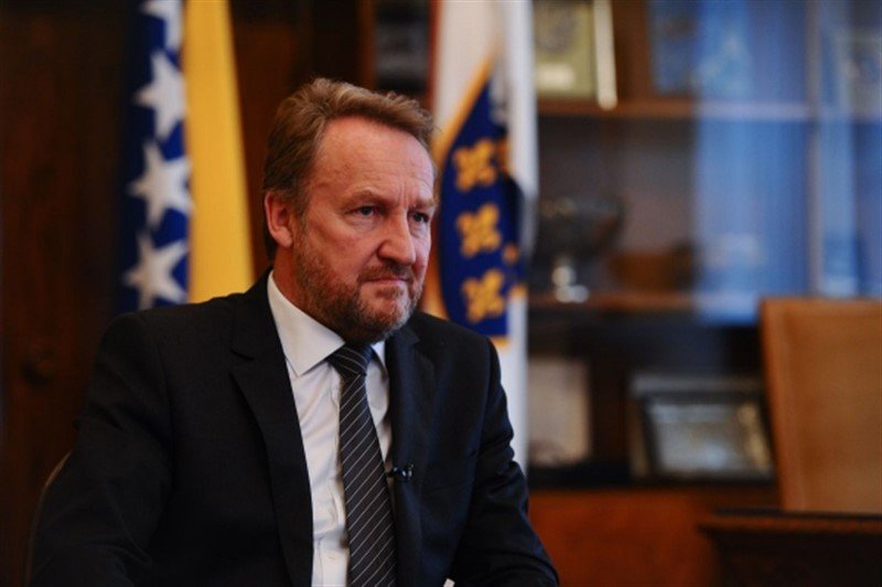 Izetbegović: Hrvati su najveće žrtve Herceg-Bosne