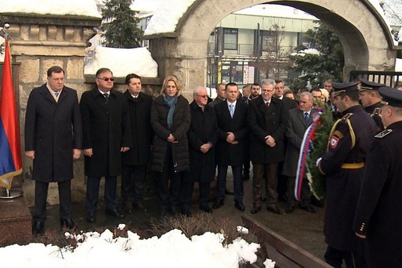 Proslava 9.januara uprkos pritiscima stranaca i Sarajeva