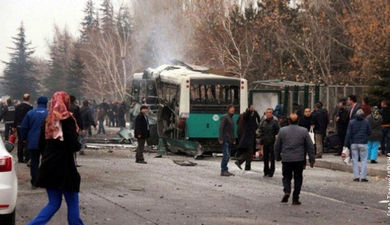 Novi napad u Turskoj – eksplodirao autobus, 13 mrtvih, 48 povrijeđenih