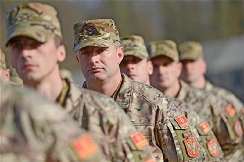 Crna Gora od 2019. godine uvodi  dobrovoljno služenje vojnog roka