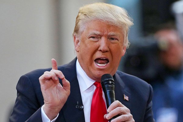 Trump: Bio sam u pravu da treba obuzdati imigraciju muslimana u SAD