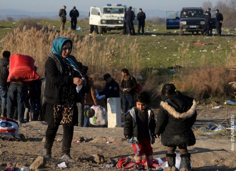 Makedonija, pola litre vode dnevno za migrante