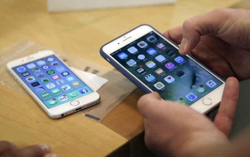 Holandija: Iz kamiona u pokretu ukrali ajfone vrijedne 500.000 eura