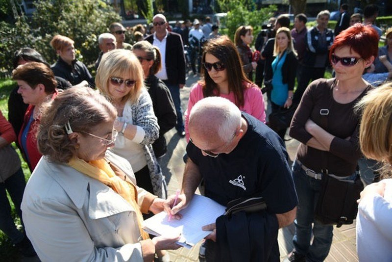 Ne odustaju: Građani Šida traže izmeštanje migranata