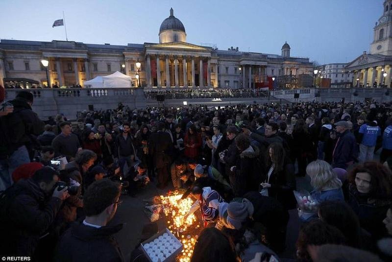 Stanovnici Londona odali poštu žrtvama napada