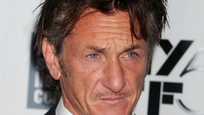 Šon Pen napisao esej o Trampovoj pobedi i Kastrovoj smrti