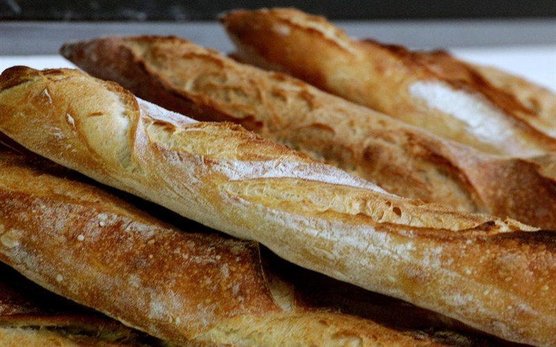 Iako je petina stanovništva siromašna, bacamo čak 135 tona kruha