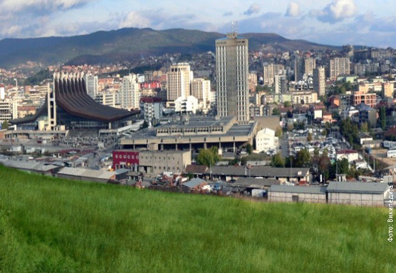 Ju-Es-Ej tudej: Sud za zločine OVK pravda za kosovske porodice?