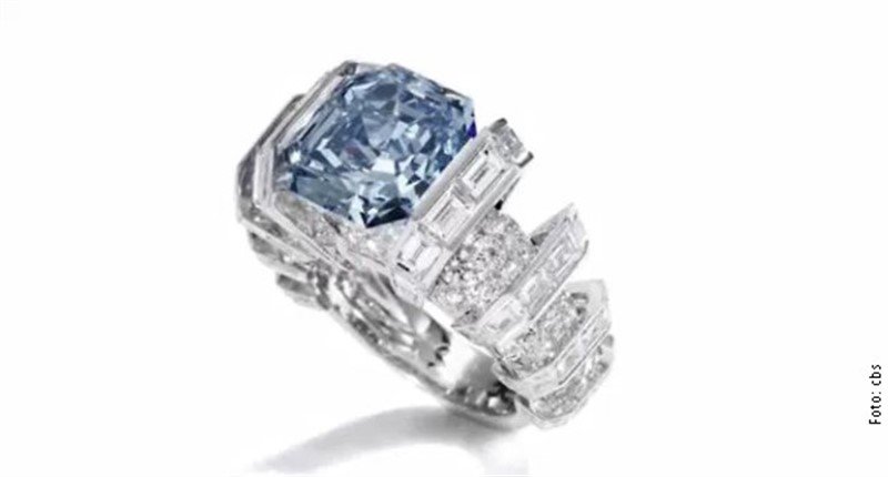 „Sotbi“ prodaje dijamantski prsten, ali i ruski carski nakit