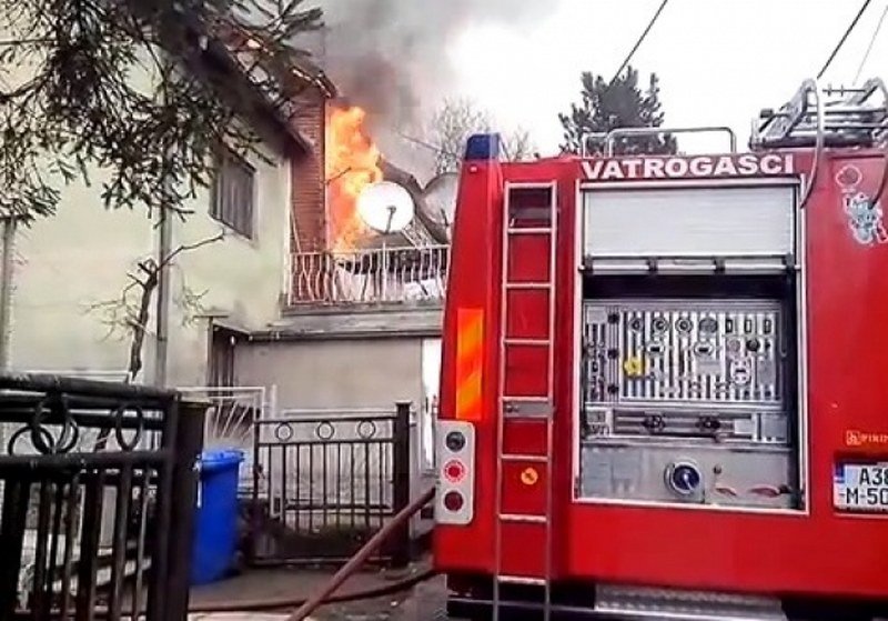 Požar u Novom Pazaru, izgorela kuća