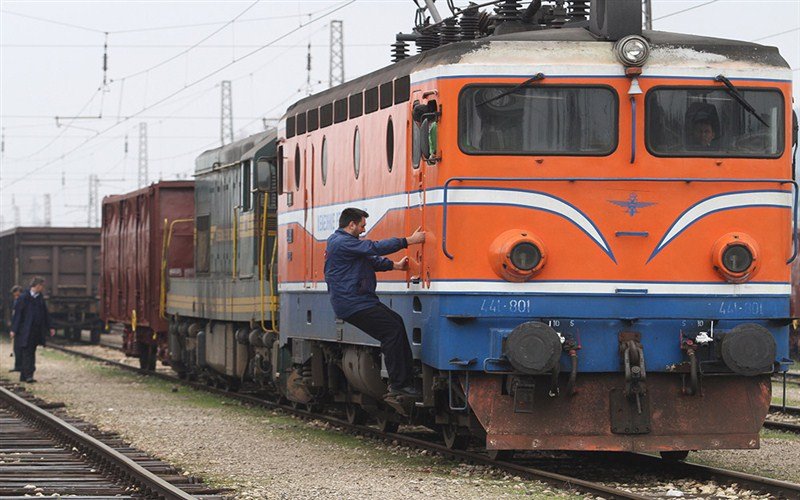 Prijedor: Mladić i djevojka se popeli na vagon kod Prijedora, teško povrijeđeni od strujnog udara 