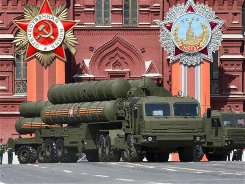 Krim - Puk naoružan sistemom S-400 sutra stupa na dužnost